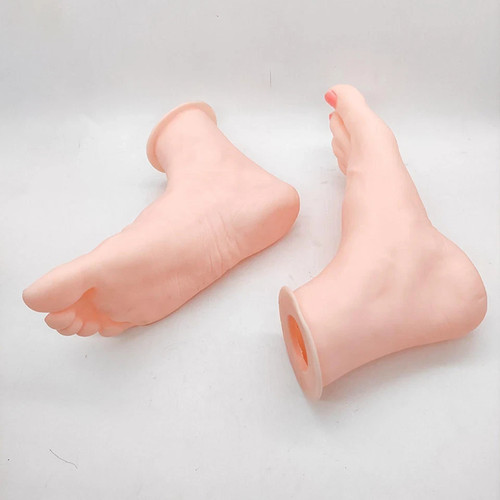 Female mannequin feet - female,