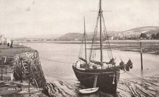  The Quay Minehead Early 1900s  Vintage Collectable Unposted J Salmon Postcard 