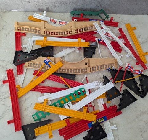 Scalextric accessories and - accessories,