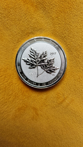 2017 canada 2oz - canada, twin