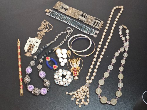 Vtg costume jewelry lot - vtg,