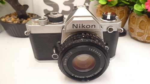 Nikon 35mm slr film camera - fm,