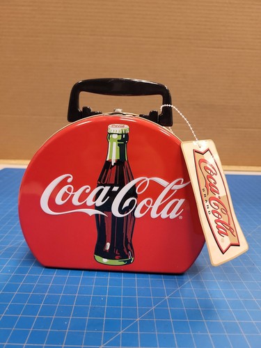 Coca cola tin - tin, lunch