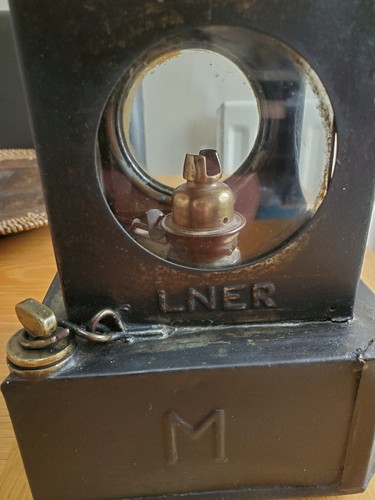 Vintage railway signal - signal, lamp