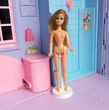 Pippa Doll Stand 3D Printed