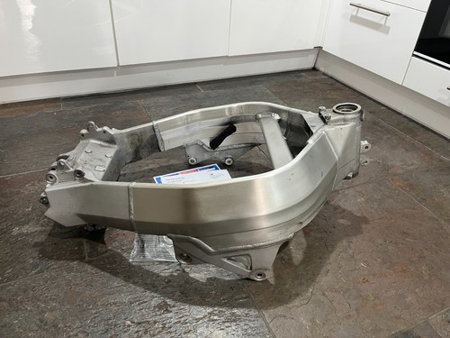 Honda cbr 929 frame with - 929,