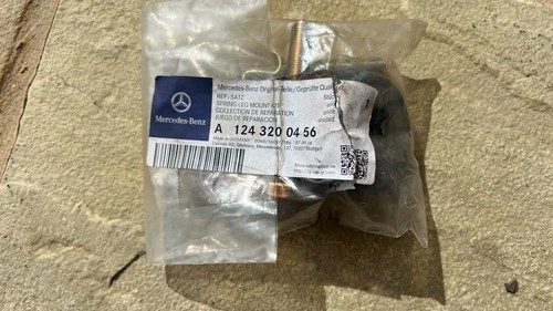 Mercedes benz w124 rear - rear, self