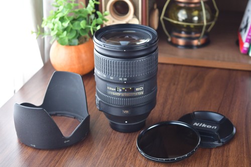 Near mint nikon s - af-s, nikkor