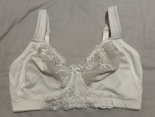 M&Co White Lace Bra Size 34D