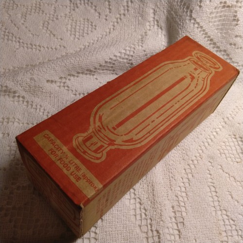 Boxed vintage thermos flask - boxed,