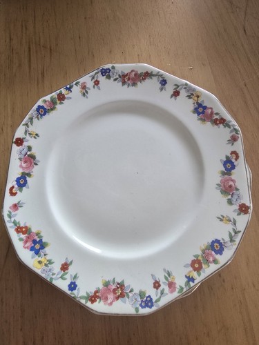 Alfred meakin vintage plates - alfred,