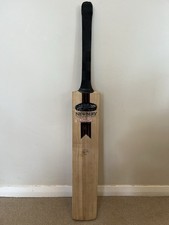 Newbery Krakatoa Cricket Bat H