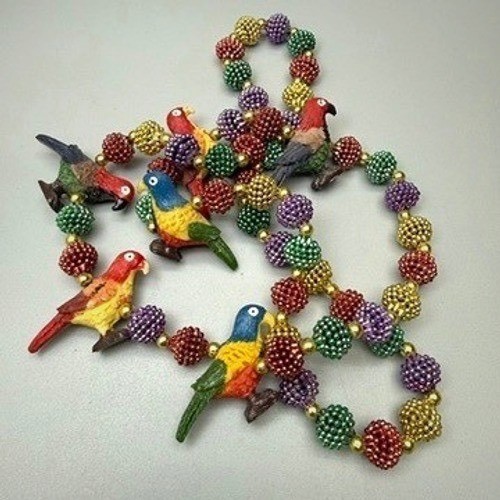 Mardi gras trade beads parrot - gras,