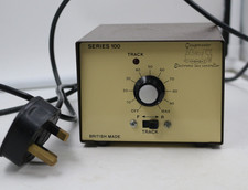 Gaugemaster Series 100MO Single Track DC Controller for O gauge