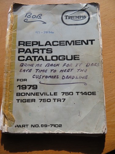 Al497 triumph t140v - , &