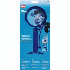 Prym Universal Magnifying Glass with Bracket 611730
