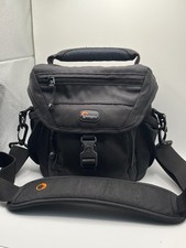 LOWEPRO Nova 140AW DSLR Black All Weather Camera Bag/Padded/W/proof cover MINTY