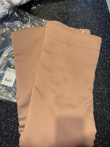 Extra wide pencil pleat - wide,