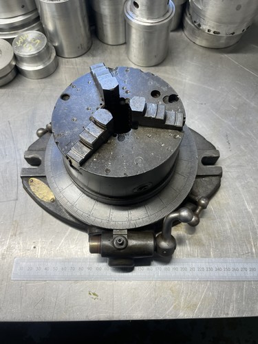 Rotary indexing table with - table,