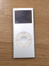 Apple iPod Nano 2nd Gen Silver