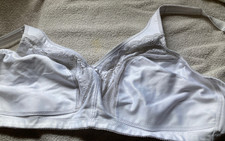 GLAMORISE LADIES BRA SIZE 44D