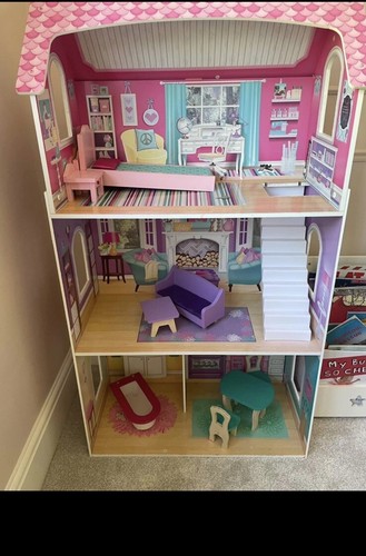 Kidskraft dolls house - kidskraft,