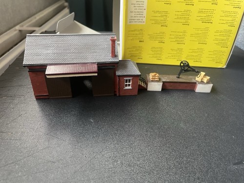 Lyddle gauge goods shed - goods,