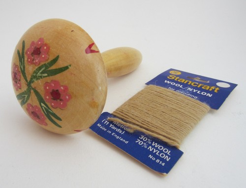Pretty vintage hand painted - pretty,