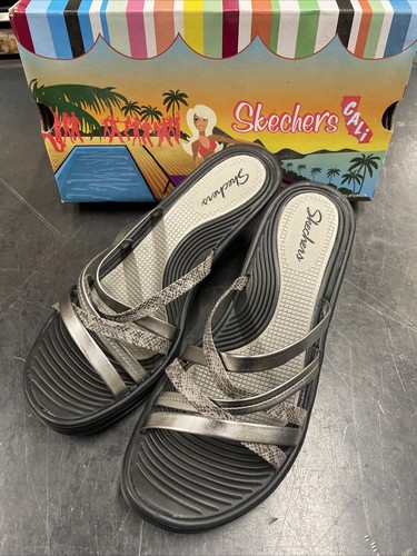 New skechers rumblers - new,