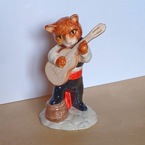 Beswick pottery feline - beswick,