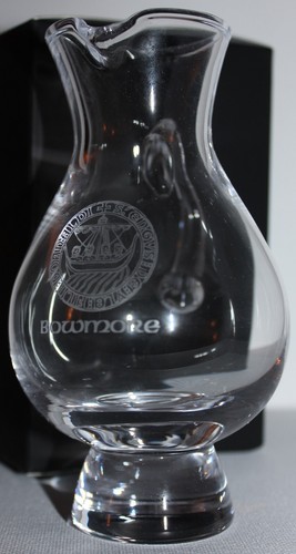 Bowmore islay crest scotch - islay,