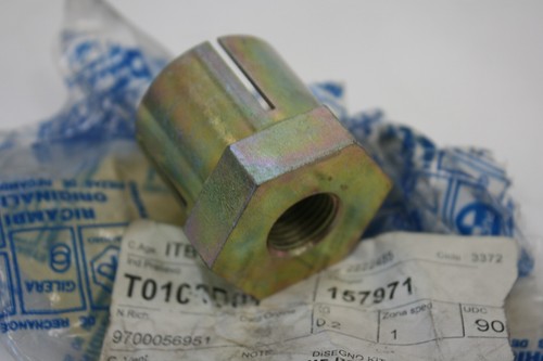Tipper shaft ferrule - shaft,