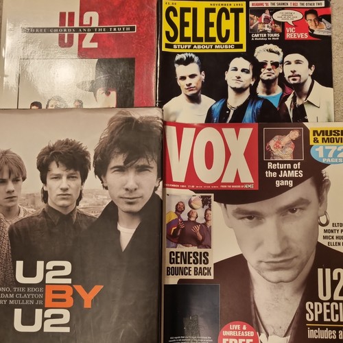 Bundle 2 books and - u2,