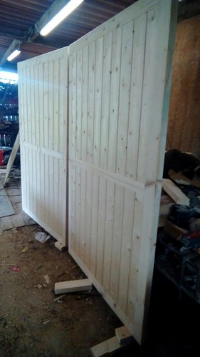 Wooden drive way gates - way,