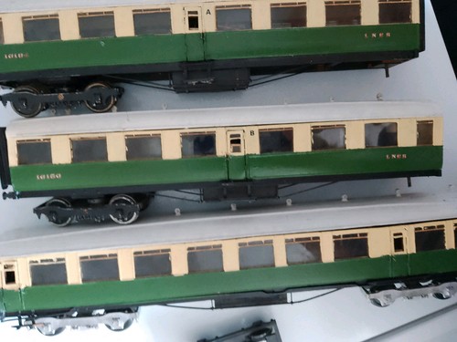 Gaugecoaches 3 - o,