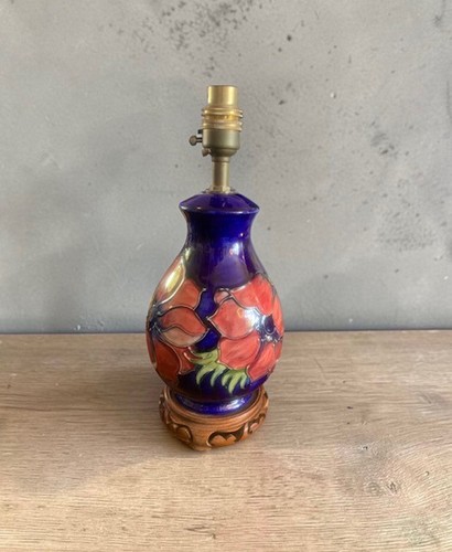 Vintage moorcroft anemone - moorcroft,