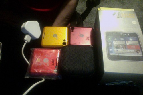 Motorola flipout phone - flipout,