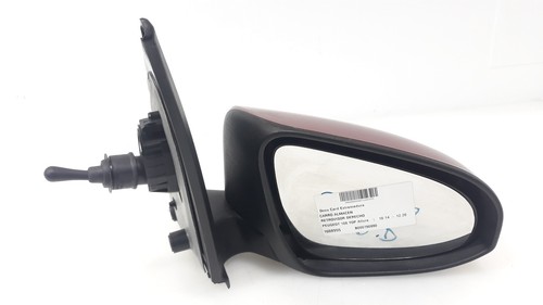 B000780880 right rearview - right,