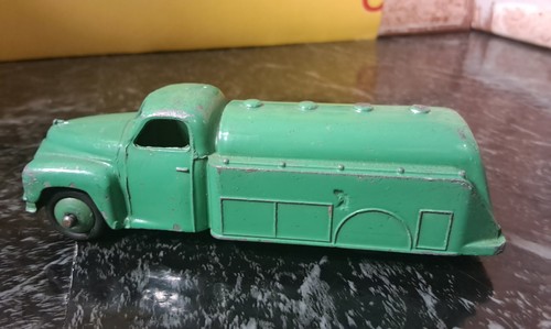 Dinky 441 studebaker petrol - dinky,