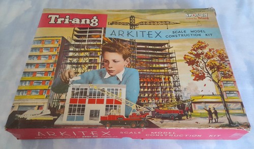 Arkitex triang spot 1 - arkitex/, 1/42