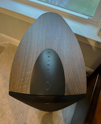 800 pair kef - iq9, floor
