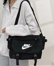 NIKE MESSENGER BAG Shoulder