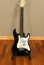 * VENOM INC. * signed electric guitar * DEMOLITION MAN & MANTAS * PROOF * 3