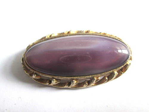 Vintage sphinx brooch purple - sphinx,