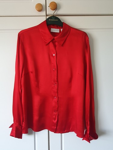 Beautiful bright red fine 100 - fine, 100%