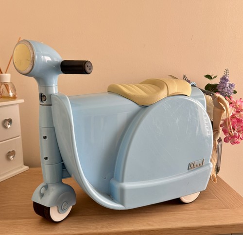 Skoot case ride suitcase - case,