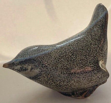 GLAZED POTTERY WREN Brown Mottled BIRD Figurine Avian Garden Nature ORNAMENT