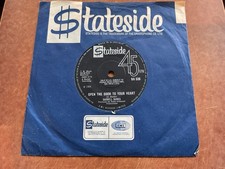 Darrell Banks. Open The Door To Your Heart / Our Love (is in the Pocket) SS 536