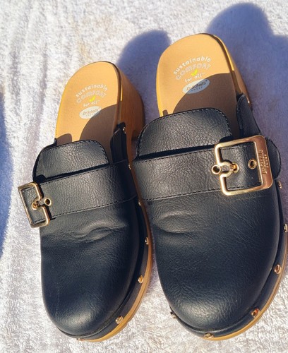 Scholls 5 mule clogs - dr,
