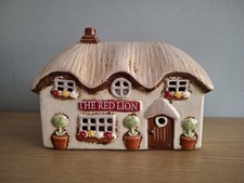 Village Pottery THE RED LION